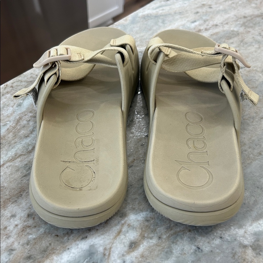 Chacos Chillos Womens Sandals Beige Slides Slip On Outdoors Size 10 - Picture 4 of 13